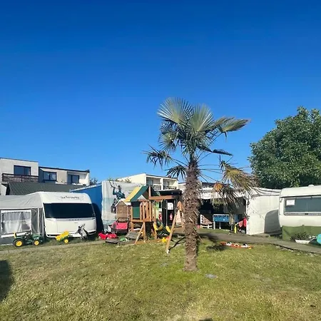 Kemp Surf Wioska Przyczepa Sun De Miro
